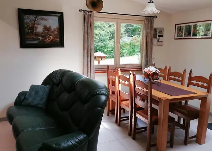 Authentic Chalet In Wibrin With Private Fish Pond